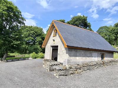 DETACHED GARAGE AND WORKSHOP
